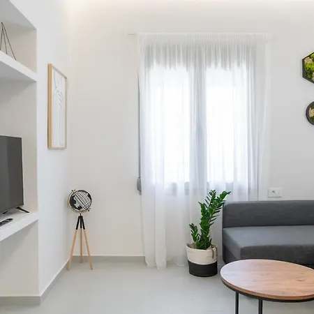 Cosy Downtown Luxury Kos